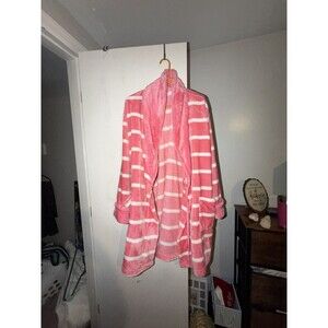 Sonoma Goods For Life Women's Pink and White Striped Plush Bathrobe